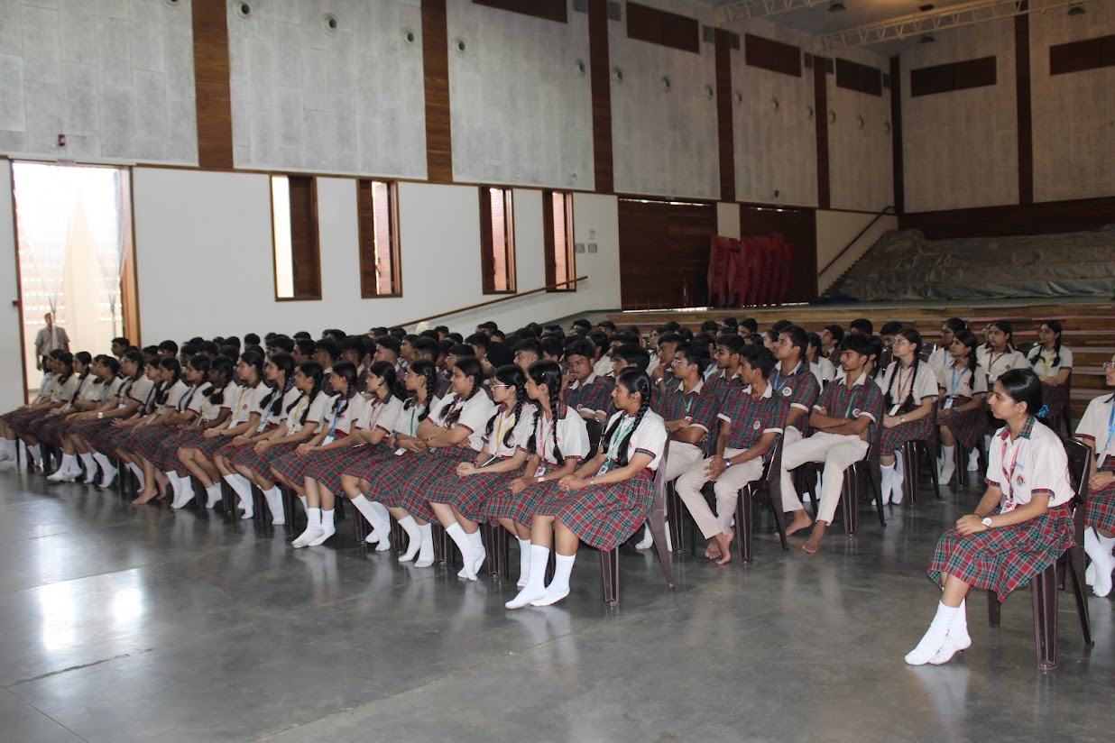 Ravi Ayyer-alumni of Gnyandham (Batch-91) addressing class XII Students-28-4-25